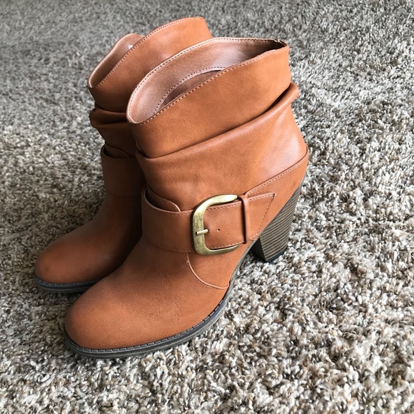 Camel brown bootie heels - Picture 4 of 4